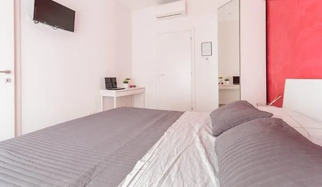 Отель типа "постель и завтрак" Guest House Roma Рим