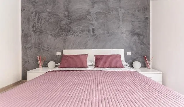 Отель типа "постель и завтрак" Guest House Roma 3*