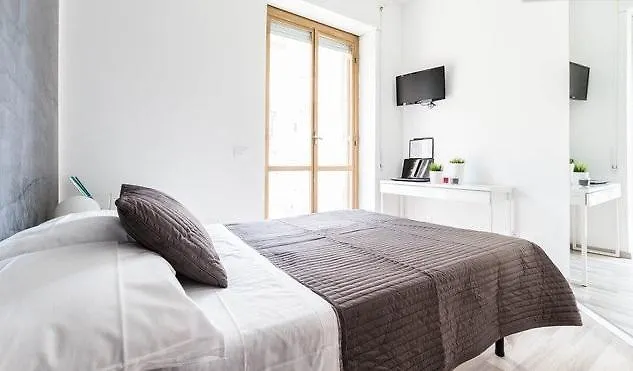 Отель типа "постель и завтрак" Guest House Roma